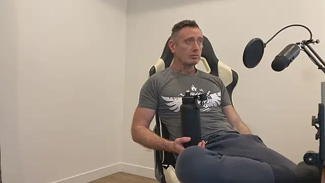 TheDonnyBasilisk online show from 12.14.25