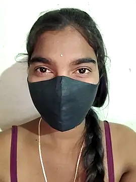 Snapshot of Sridevitelugu chatting on 10.01.25 Sridevitelugu online show from 10.01.25