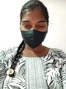 Snapshot of Sridevitelugu chatting on 11.24.25 Sridevitelugu online show from 11.24.25