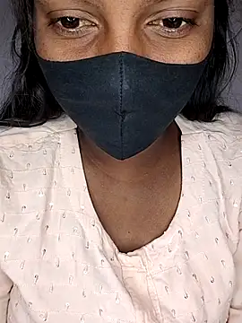 Snapshot of Sridevitelugu chatting on 12.15.25 Sridevitelugu online show from 12.15.25