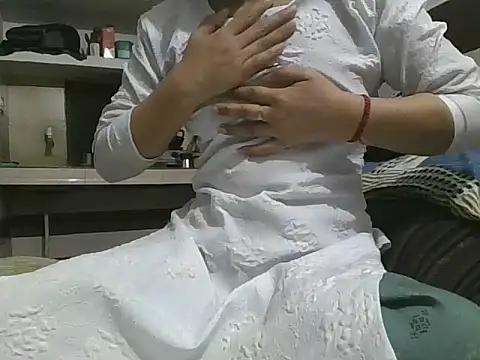 anannyaR online show from 03.17.26