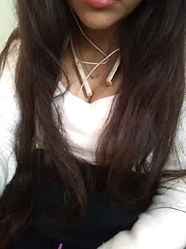 Neha Tyagi online show from 11.19.25