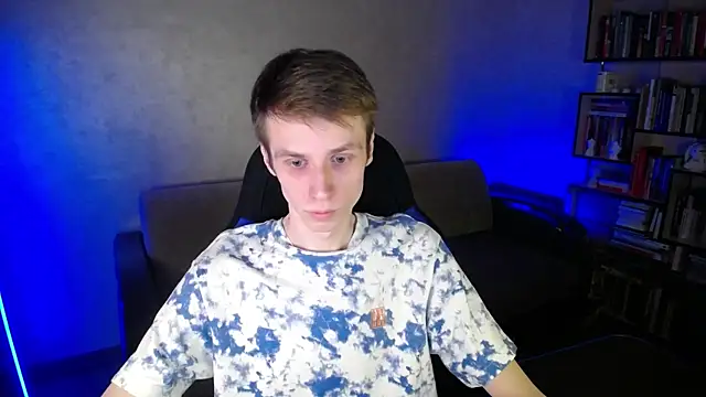 yes cute boy  online show from 02.09.26