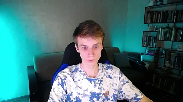 yes cute boy  online show from 03.06.26