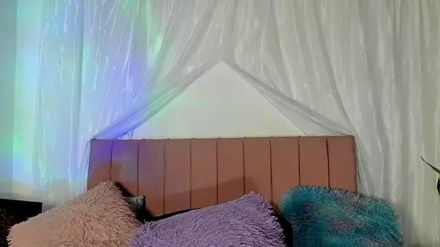 Tania xw online show from 11.19.25