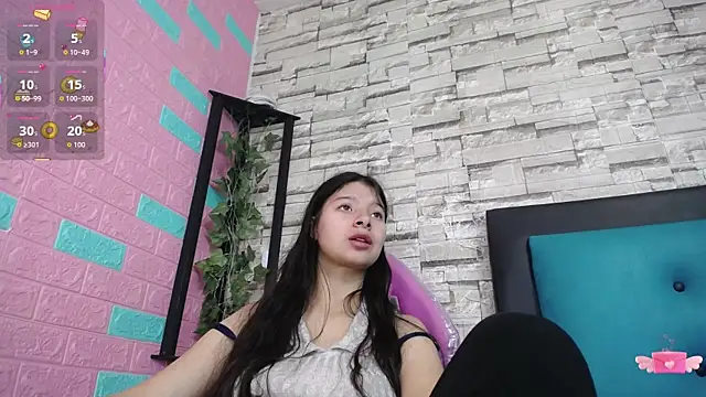 maily can online show from 10.10.25