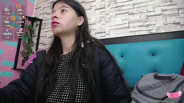 maily can online show from 10.23.25