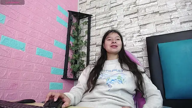 maily can online show from 11.21.25