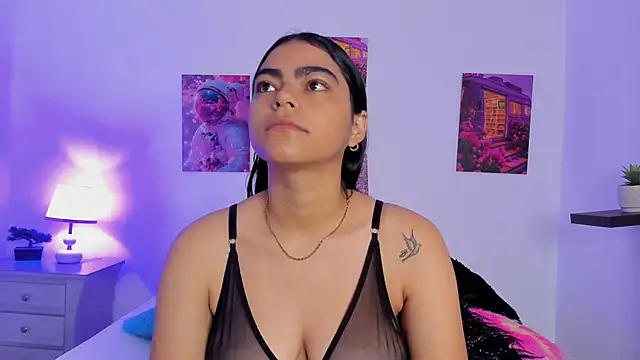 Snapshot of shizuka_84 chatting on 11.15.25 shizuka 84 online show from 11.15.25