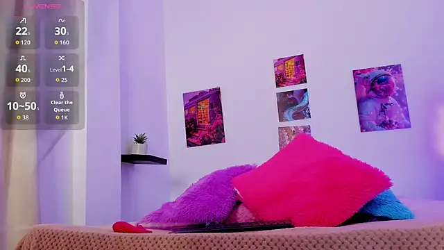 Snapshot of shizuka_84 chatting on 12.02.25 shizuka 84 online show from 12.02.25