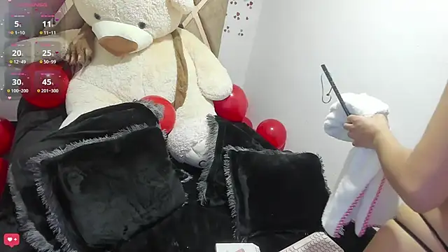 Snapshot of Sofia_Dg chatting on 09.11.25 Sofia Dg online show from 09.11.25