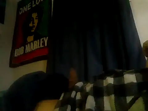 Snapshot of Bilover69 chatting on 12.16.25 Bilover69 online show from 12.16.25