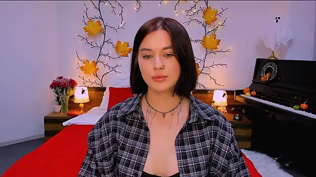 lil angel  online show from 10.29.25