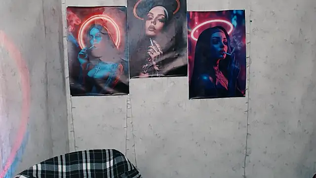 JuliaTopp  online show from 11.15.25