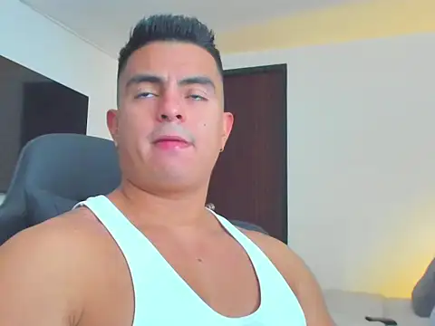 Snapshot of RJBarto chatting on 09.11.25 RJBarto online show from 09.11.25