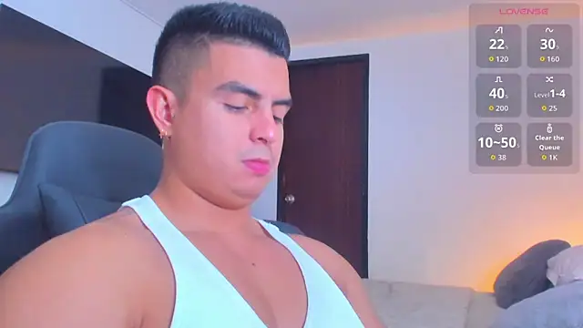 Snapshot of RJBarto chatting on 11.10.25 RJBarto online show from 11.10.25