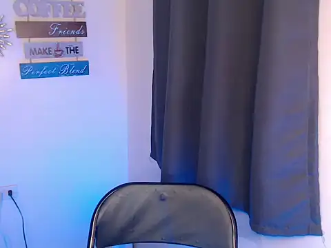 Snapshot of urcumjp chatting on 10.05.25 urcumjp online show from 10.05.25
