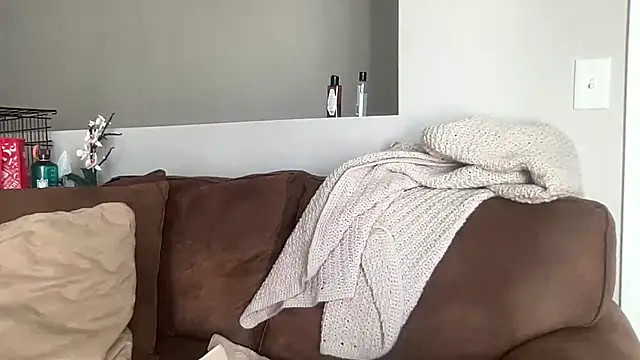 Snapshot of bambifarrina chatting on 09.09.25 bambifarrina online show from 09.09.25