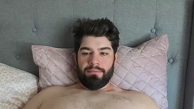 Snapshot of bambifarrina chatting on 09.17.25 bambifarrina online show from 09.17.25