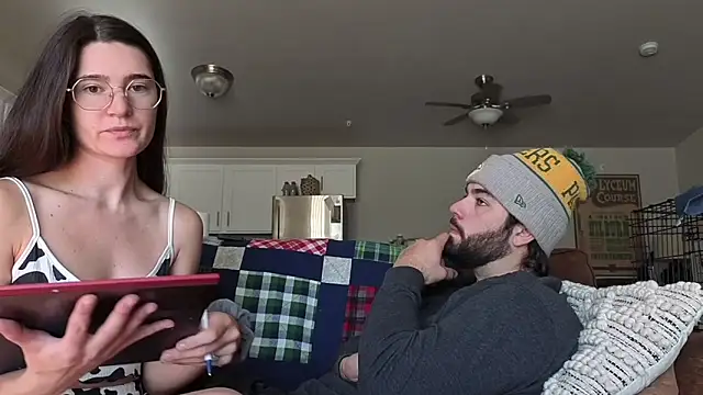 Snapshot of bambifarrina chatting on 11.16.25 bambifarrina online show from 11.16.25