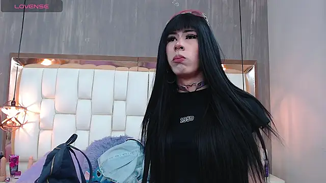 Foxxy Doll online show from 09.18.25