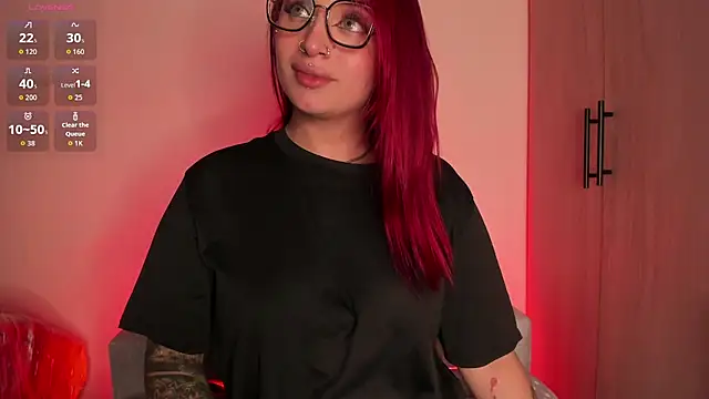 Snapshot of scarlett_Collinss chatting on 09.26.25 scarlett Collinss online show from 09.26.25