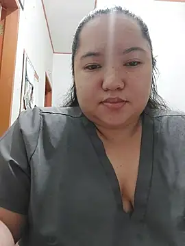 Snapshot of LianaCruzado chatting on 06.16.26 LianaCruzado online show from 06.16.26