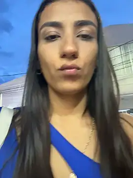 Snapshot of -juicy_ chatting on 10.28.25 -juicy online show from 10.28.25