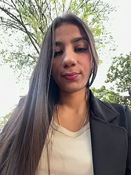 -juicy  online show from 02.09.26