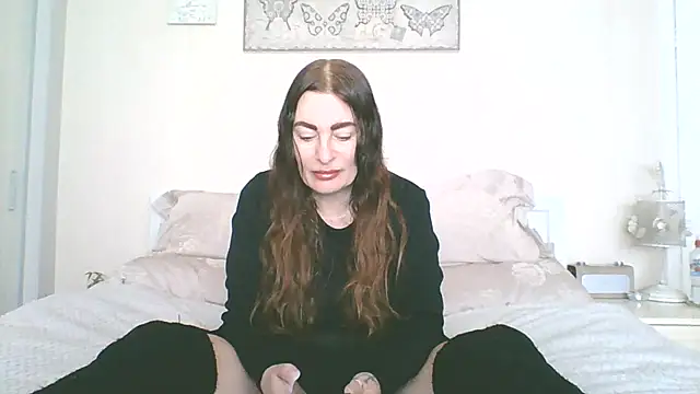 EllaKent online show from 04.21.26