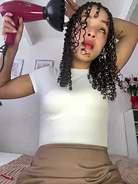 Yasmin777  online show from 04.23.26
