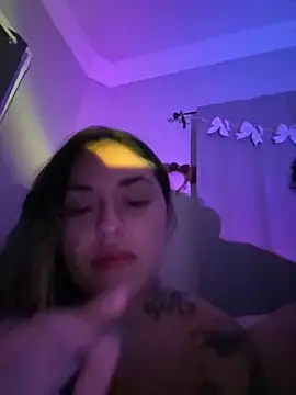 Snapshot of SexyPartners2023 chatting on 10.15.25 SexyPartners2023 online show from 10.15.25