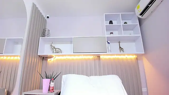 natalyWilliams online show from 04.29.26