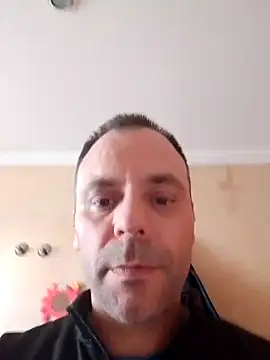 Snapshot of manchego85 chatting on 10.28.25 manchego85 online show from 10.28.25