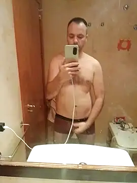 Snapshot of manchego85 chatting on 10.29.25 manchego85 online show from 10.29.25