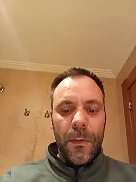 Snapshot of manchego85 chatting on 11.16.25 manchego85 online show from 11.16.25