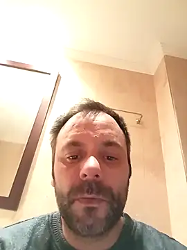 Snapshot of manchego85 chatting on 12.13.25 manchego85 online show from 12.13.25