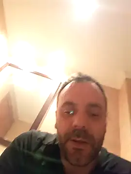 Snapshot of manchego85 chatting on 03.29.26 manchego85 online show from 03.29.26