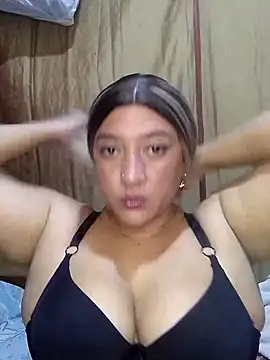 Snapshot of Disgusting_Damned chatting on 10.16.25 Disgusting Damned online show from 10.16.25