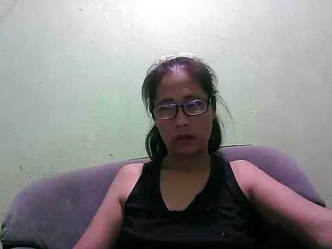 HotLadyPinay32 online show from 04.26.26