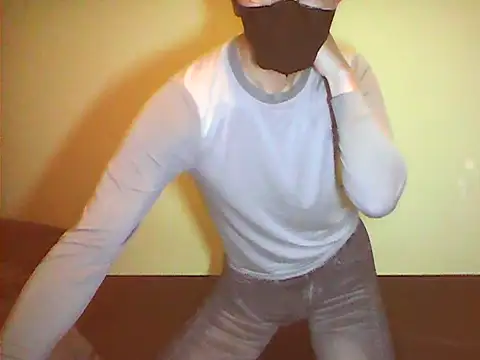 Snapshot of kirishiman1104 chatting on 03.02.26 kirishiman1104 online show from 03.02.26