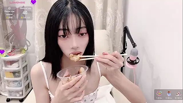 tuantuanle online show from 06.11.26