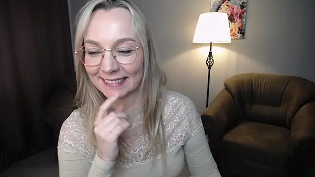 Ava Elior online show from 04.25.26