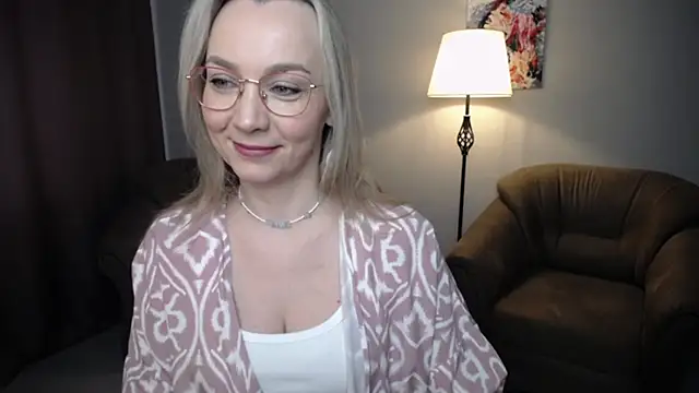 Ava Elior online show from 04.26.26