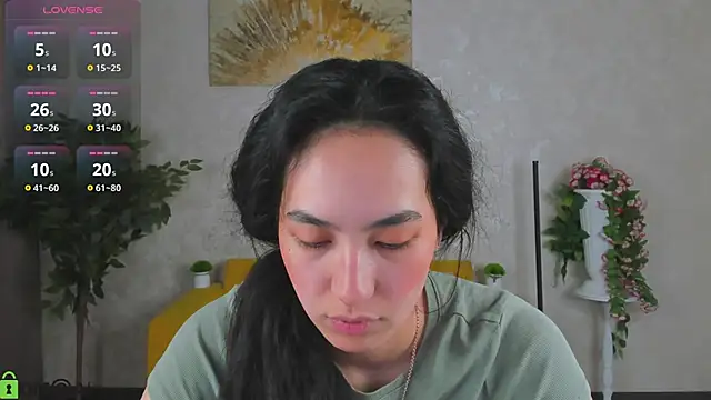 FlirtyAura online show from 02.10.26