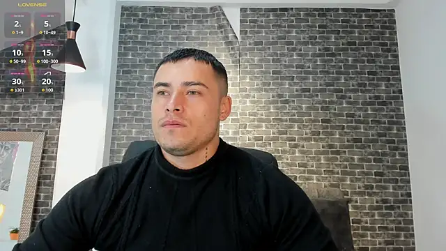 connorsmiith online show from 10.06.25