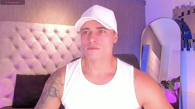 connorsmiith online show from 05.09.26