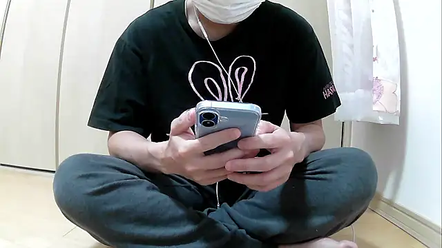 Snapshot of kyoron chatting on 03.28.26 kyoron online show from 03.28.26