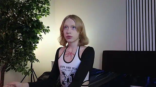 BarbieRichy online show from 10.17.25