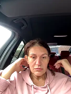 Snapshot of RubyyRosee chatting on 10.03.25 RubyyRosee online show from 10.03.25